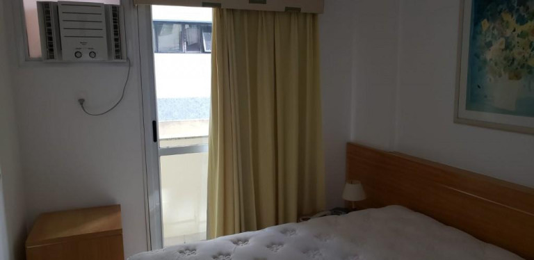 Imagem Apartamento com 1 Quarto à Venda, 45 m² em Lagoa - Rio De Janeiro Imagem Apartamento com 1 Quarto à Venda, 45 m² em Lagoa - Rio De Janeiro