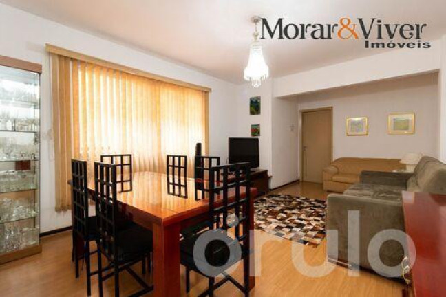 Imagem Apartamento com 3 Quartos à Venda, 115 m² em Centro - Curitiba Imagem Apartamento com 3 Quartos à Venda, 115 m² em Centro - Curitiba