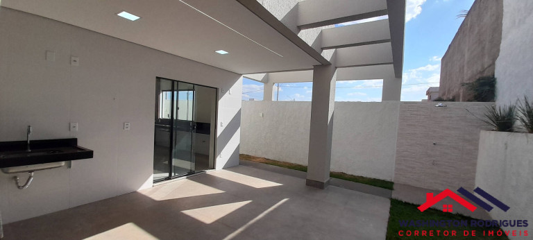 Imagem Casa com 3 Quartos à Venda, 250 m² em Villa Suíça Brasília - Cidade Ocidental Imagem Casa com 3 Quartos à Venda, 250 m² em Villa Suíça Brasília - Cidade Ocidental
