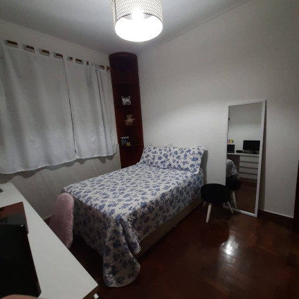 Imagem Casa com 2 Quartos à Venda, 366 m² em Eymard - Belo Horizonte