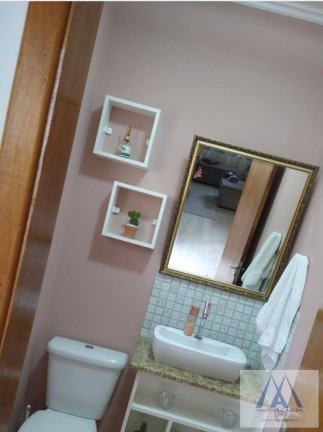 Imagem Sobrado com 3 Quartos à Venda, 180 m² em Vila Cecília - Mogi Das Cruzes Imagem Sobrado com 3 Quartos à Venda, 180 m² em Vila Cecília - Mogi Das Cruzes