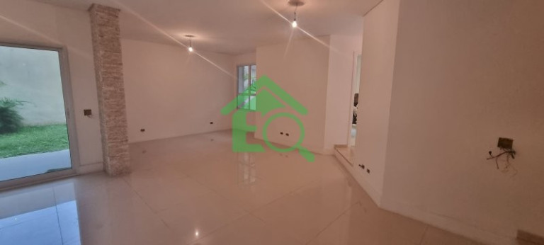 Casa de Condomínio com 4 Quartos à Venda, 284 m² em Jardim Prudência - São Paulo