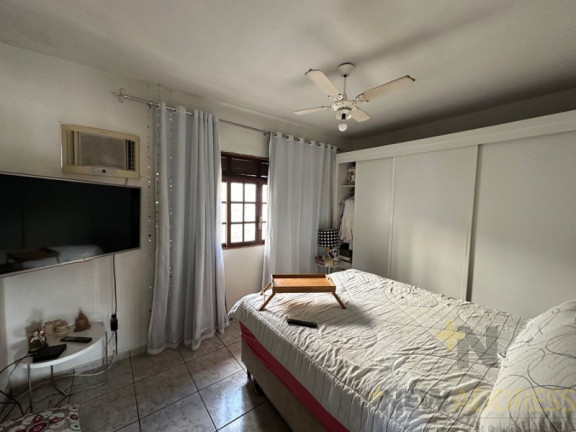 Imagem Casa com 4 Quartos à Venda, 339 m² em Praia Das Gaivotas - Vila Velha Imagem Casa com 4 Quartos à Venda, 339 m² em Praia Das Gaivotas - Vila Velha