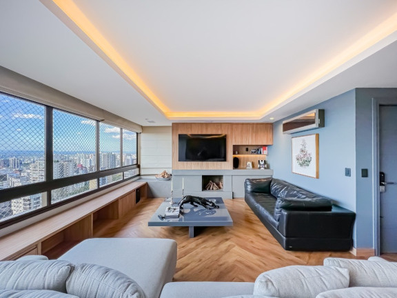 Imagem Apartamento com 3 Quartos à Venda, 187 m² em Bela Vista - Porto Alegre Imagem Apartamento com 3 Quartos à Venda, 187 m² em Bela Vista - Porto Alegre