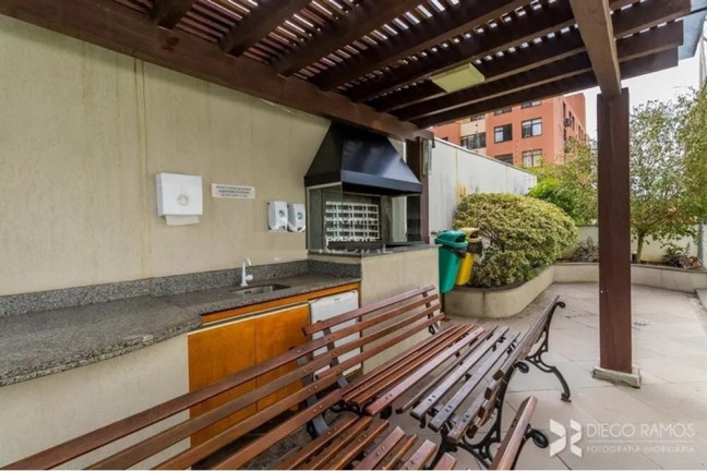 Imagem Apartamento com 3 Quartos à Venda, 90 m² em Menino Deus - Porto Alegre Imagem Apartamento com 3 Quartos à Venda, 90 m² em Menino Deus - Porto Alegre