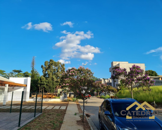 Imagem Terreno à Venda, 388 m² em Medeiros - Jundiaí Imagem Terreno à Venda, 388 m² em Medeiros - Jundiaí