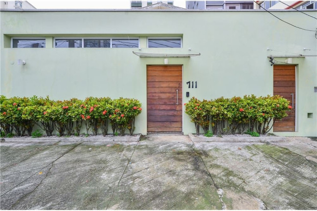 Imagem Casa com 4 Quartos à Venda, 325 m² em Vila Mariana - São Paulo