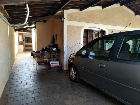 Imagem Casa com 3 Quartos à Venda, 250 m² em Jardim Limoeiro - Pirassununga Imagem Casa com 3 Quartos à Venda, 250 m² em Jardim Limoeiro - Pirassununga