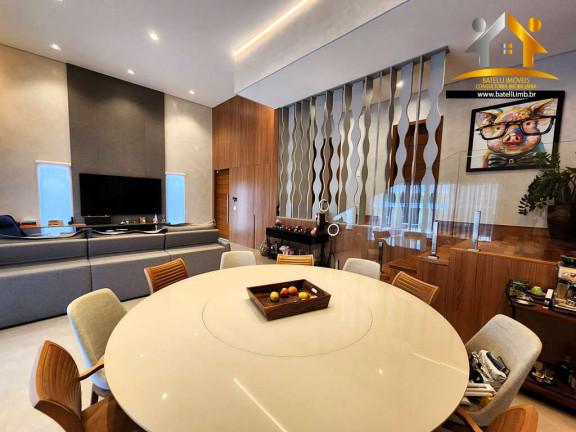 Imagem Casa de Condomínio com 3 Quartos à Venda, 3.030 m² em Granja Viana - Carapicuíba Imagem Casa de Condomínio com 3 Quartos à Venda, 3.030 m² em Granja Viana - Carapicuíba