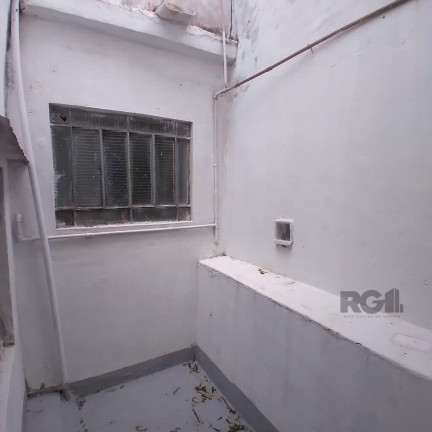 Imagem Casa com 8 Quartos à Venda, 300 m² em Cavalhada - Porto Alegre Imagem Casa com 8 Quartos à Venda, 300 m² em Cavalhada - Porto Alegre