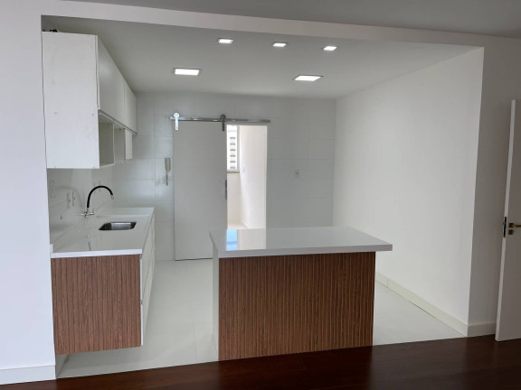 Imagem Apartamento com 3 Quartos à Venda, 160 m² em Icaraí - Niterói Imagem Apartamento com 3 Quartos à Venda, 160 m² em Icaraí - Niterói