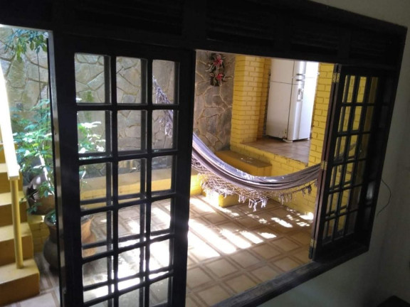 Imagem Casa com 7 Quartos à Venda, 250 m² em Copacabana - Rio De Janeiro Imagem Casa com 7 Quartos à Venda, 250 m² em Copacabana - Rio De Janeiro