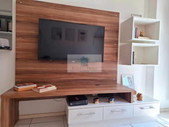 Imagem Imóvel com 2 Quartos à Venda, 60 m² em Badu - Niterói Imagem Imóvel com 2 Quartos à Venda, 60 m² em Badu - Niterói