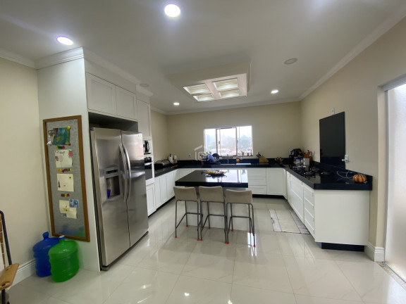 Imagem Sobrado com 3 Quartos à Venda, 291 m² em Centro - Botelhos Imagem Sobrado com 3 Quartos à Venda, 291 m² em Centro - Botelhos