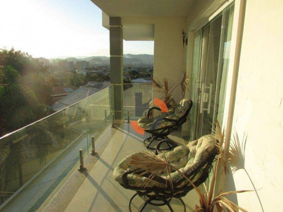 Imagem Casa com 5 Quartos à Venda, 400 m² em Luz - Nova Iguaçu Imagem Casa com 5 Quartos à Venda, 400 m² em Luz - Nova Iguaçu