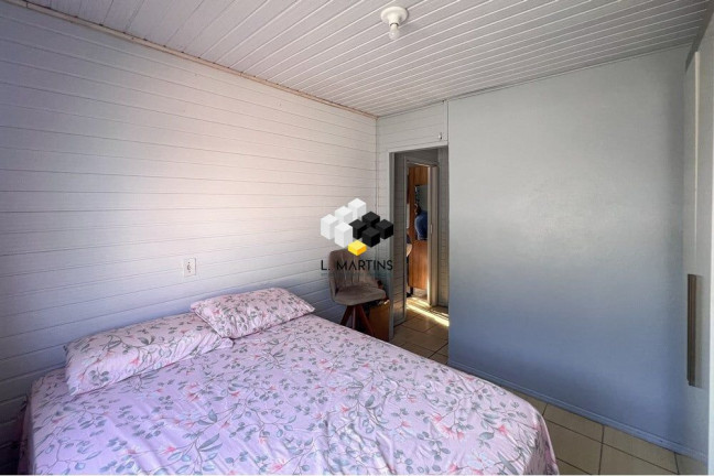 Imagem Casa com 3 Quartos à Venda, 484 m² em Niterói - Canoas Imagem Casa com 3 Quartos à Venda, 484 m² em Niterói - Canoas