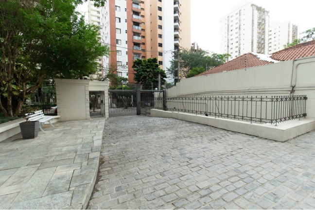 Imagem Apartamento com 3 Quartos à Venda, 117 m² em Moema - São Paulo