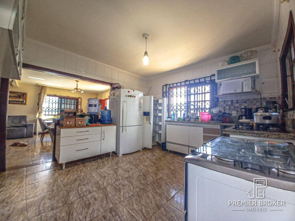 Imagem Casa com 4 Quartos à Venda, 263 m² em Fazendinha - Teresópolis Imagem Casa com 4 Quartos à Venda, 263 m² em Fazendinha - Teresópolis