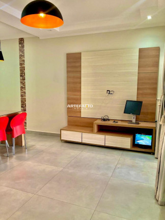 Imagem Casa com 2 Quartos à Venda, 120 m² Imagem Casa com 2 Quartos à Venda, 120 m²
