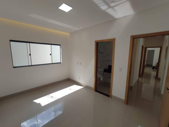 Imagem Casa com 3 Quartos à Venda, 185 m² em Jardim Balneário Meia Ponte - Goiânia Imagem Casa com 3 Quartos à Venda, 185 m² em Jardim Balneário Meia Ponte - Goiânia