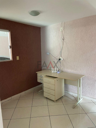 Imagem Casa com 2 Quartos à Venda, 151 m² em Bonsucesso - Guarapuava Imagem Casa com 2 Quartos à Venda, 151 m² em Bonsucesso - Guarapuava