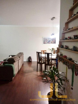 Imagem Imóvel com 3 Quartos à Venda, 148 m² em Victor Konder - Blumenau Imagem Imóvel com 3 Quartos à Venda, 148 m² em Victor Konder - Blumenau
