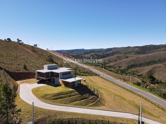 Imagem Casa com 4 Quartos à Venda, 422 m² em Região De Descansópolis - Campos Do Jordão Imagem Casa com 4 Quartos à Venda, 422 m² em Região De Descansópolis - Campos Do Jordão