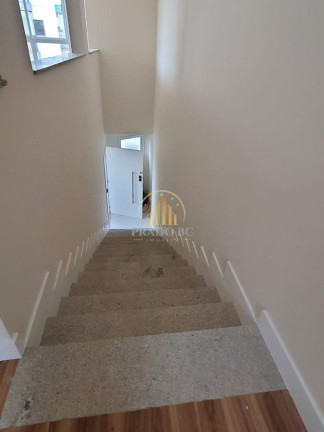 Imagem Casa com 3 Quartos à Venda, 308 m² em Centro - Camboriú Imagem Casa com 3 Quartos à Venda, 308 m² em Centro - Camboriú