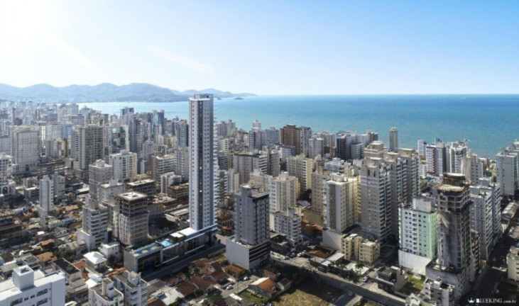 Imagem Imóvel com 3 Quartos à Venda, 150 m² em Meia Praia - Itapema