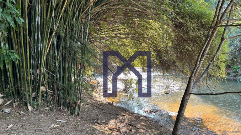 Imagem Chácara com 5 Quartos à Venda, 170 m² em São Pedro - Itajubá