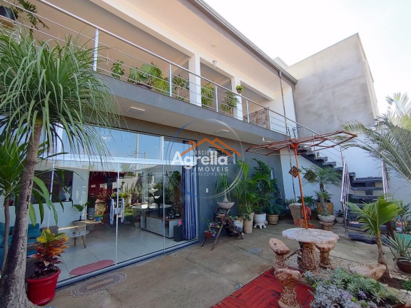 Imagem Casa com 4 Quartos à Venda, 205 m² em Parque Das Laranjeiras - Mogi Mirim Imagem Casa com 4 Quartos à Venda, 205 m² em Parque Das Laranjeiras - Mogi Mirim