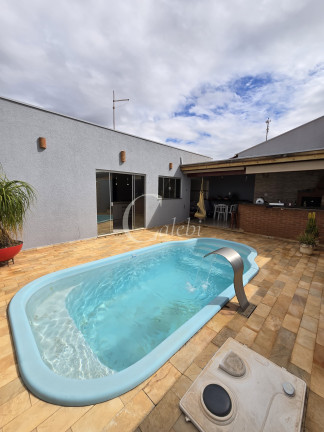 Imagem Casa com 3 Quartos à Venda, 200 m² em Jardim Cristina - Mogi Guaçu Imagem Casa com 3 Quartos à Venda, 200 m² em Jardim Cristina - Mogi Guaçu