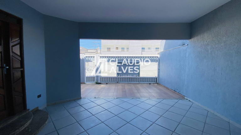 Imagem Casa com 5 Quartos à Venda, 200 m² em Cidade Nova - Feira De Santana Imagem Casa com 5 Quartos à Venda, 200 m² em Cidade Nova - Feira De Santana
