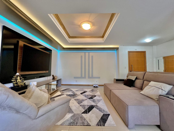 Imagem Apartamento com 3 Quartos à Venda, 130 m² em Nossa Senhora De Lourdes - Santa Maria Imagem Apartamento com 3 Quartos à Venda, 130 m² em Nossa Senhora De Lourdes - Santa Maria
