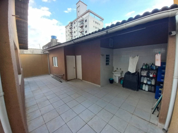 Imagem Casa com 4 Quartos à Venda, em Praia Grande Imagem Casa com 4 Quartos à Venda, em Praia Grande