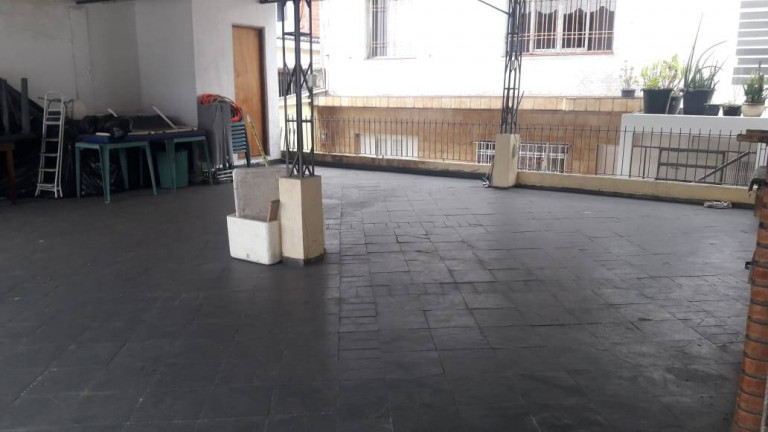 Imagem Casa com 3 Quartos à Venda, 250 m² em Vila Carmem - São Paulo Imagem Casa com 3 Quartos à Venda, 250 m² em Vila Carmem - São Paulo