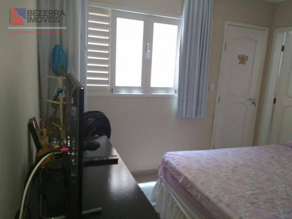 Imagem Casa com 5 Quartos à Venda, 228 m² em Lagoa Nova - Natal