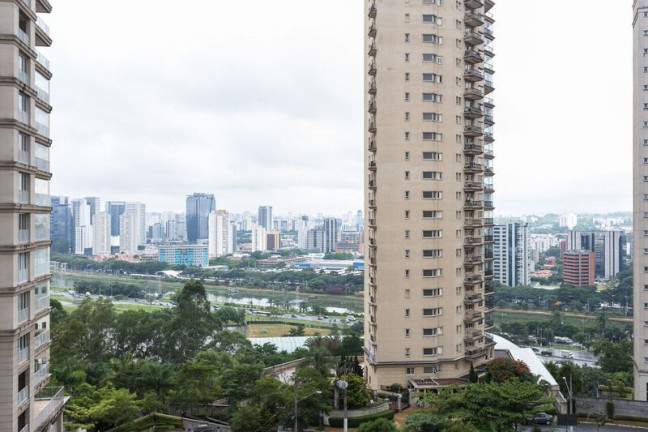 Imagem Apartamento com 3 Quartos à Venda, 213 m² em Jardim Fonte Do Morumbi - São Paulo