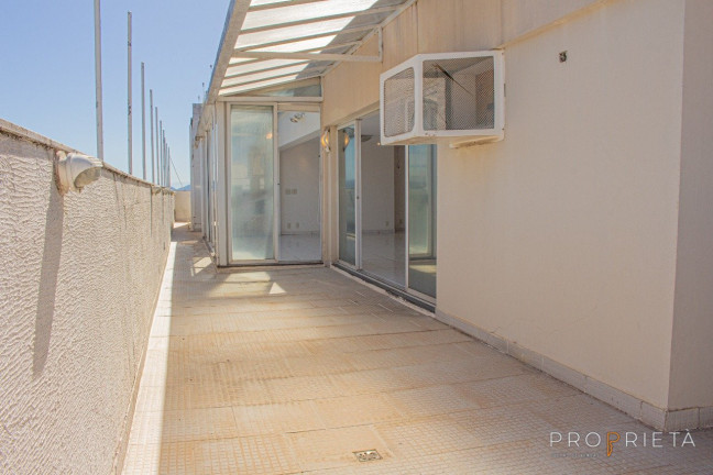 Imagem Cobertura com 3 Quartos à Venda, 490 m² em Barra Da Tijuca - Rio De Janeiro