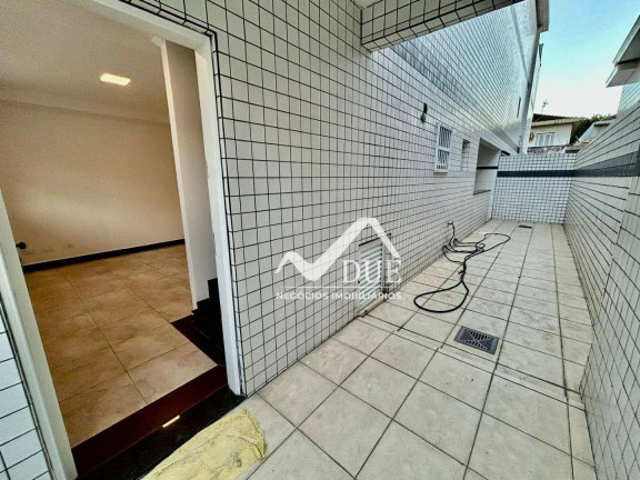 Imagem Casa com 3 Quartos à Venda, 180 m² em Boqueirão - Santos Imagem Casa com 3 Quartos à Venda, 180 m² em Boqueirão - Santos