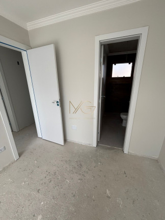 Imagem Casa com 3 Quartos à Venda, 99 m² em Pinheirinho - Curitiba Imagem Casa com 3 Quartos à Venda, 99 m² em Pinheirinho - Curitiba