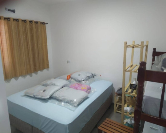 Imagem Casa com 4 Quartos à Venda, em Ninho Verde 2 - Pardinho Imagem Casa com 4 Quartos à Venda, em Ninho Verde 2 - Pardinho