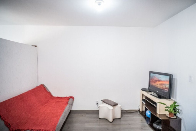 Imagem Imóvel com 1 Quarto à Venda, 33 m² em Passo Da Areia - Porto Alegre Imagem Imóvel com 1 Quarto à Venda, 33 m² em Passo Da Areia - Porto Alegre
