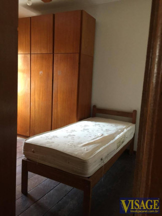 Imagem Casa com 3 Quartos à Venda, 235 m² em Centro - Jacareí Imagem Casa com 3 Quartos à Venda, 235 m² em Centro - Jacareí