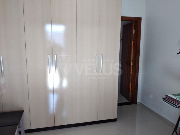 Imagem Casa com 5 Quartos à Venda, 252 m² em Jardim Colombo - Itapetininga