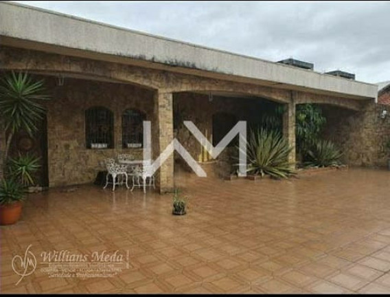 Casa com 4 Quartos à Venda, 220 m² em Vila Galvão - Guarulhos