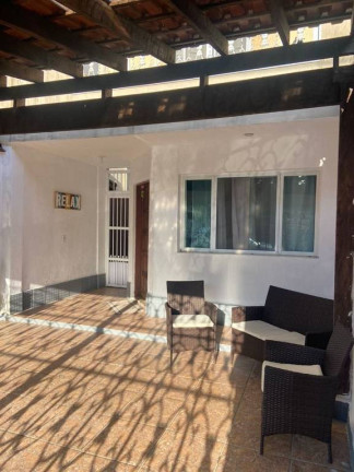 Sobrado com 3 Quartos à Venda, 118 m² em Forte - Praia Grande