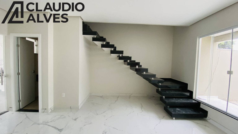 Imagem Casa com 3 Quartos à Venda, 111 m² em Mangabeira - Feira De Santana Imagem Casa com 3 Quartos à Venda, 111 m² em Mangabeira - Feira De Santana