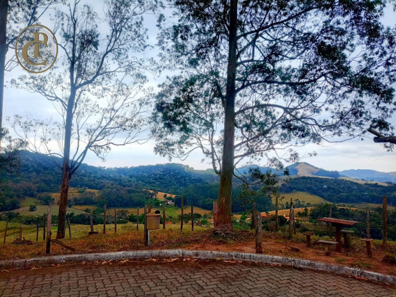 Imagem Chácara com 5 Quartos à Venda, 121.000 m² em Centro - Guaratinguetá Imagem Chácara com 5 Quartos à Venda, 121.000 m² em Centro - Guaratinguetá