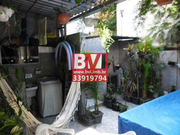 Imagem Casa com 2 Quartos à Venda, 90 m² em Vicente De Carvalho - Rio De Janeiro